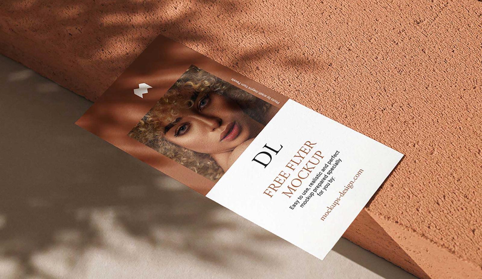 Flyers et tracts – vue 4